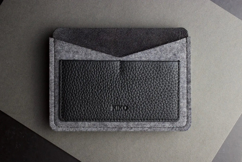 Full-Grain Leather Passport Holder with Card Slots - Sierra Leather Co.