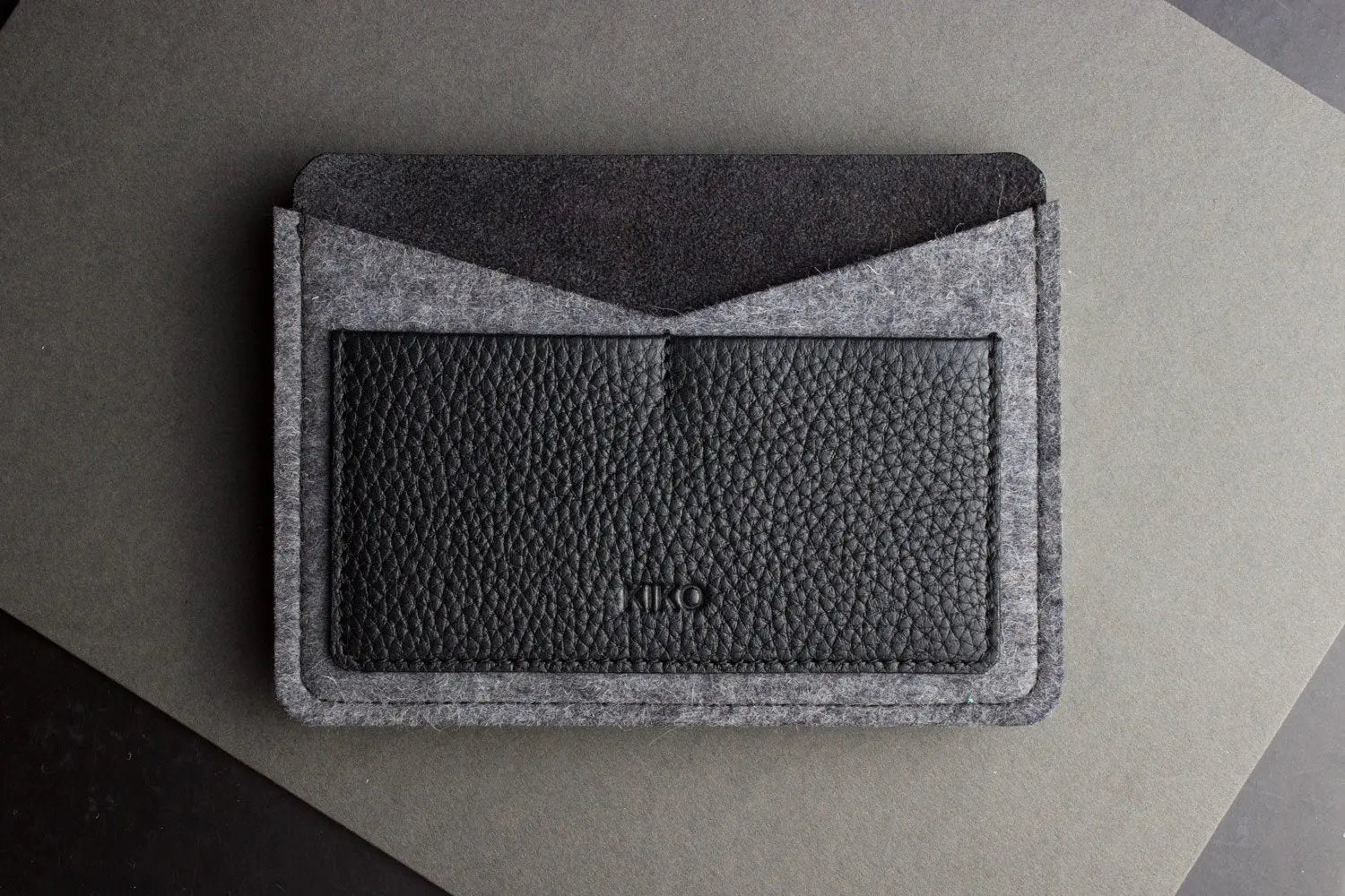 Full-Grain Leather Passport Holder with Card Slots - Sierra Leather Co.
