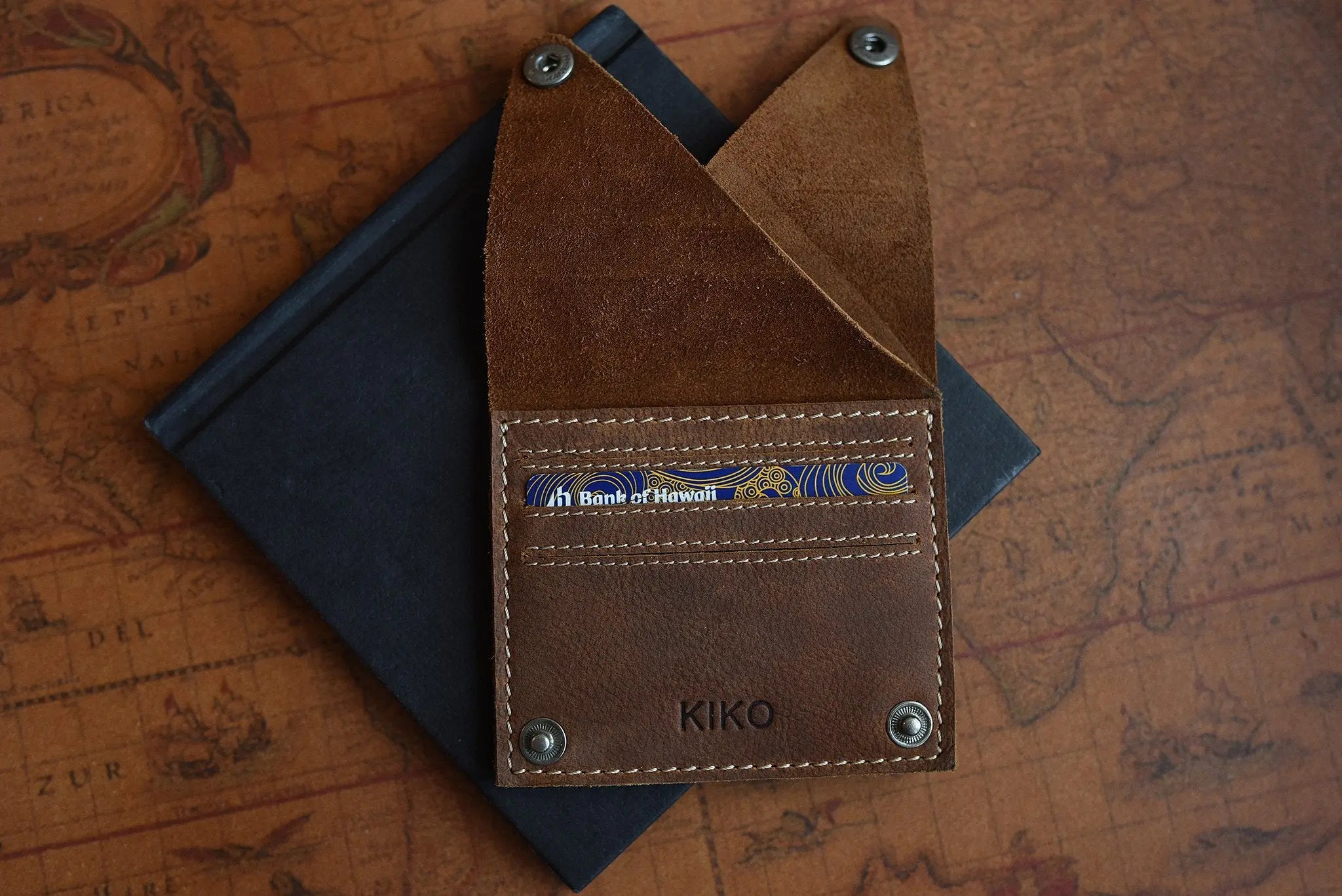 Wing Fold Card Case – Handcrafted Leather Minimalist Wallet - Sierra Leather Co.